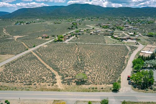 2 Gusdorf Rd, Taos, NM, 87571 | Card Image