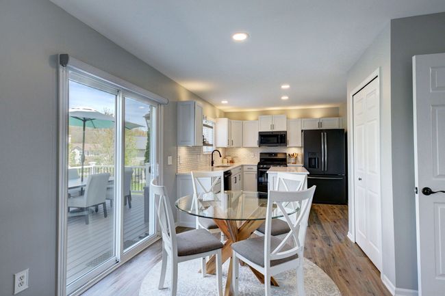 3707 Sugarbush Dr, House other with 4 bedrooms, 4 bathrooms and null parking in Howell MI | Image 23