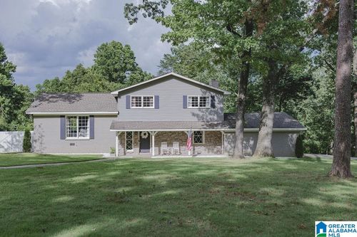 2405 Scepter Ln, Hoover, AL, 35226-2901 | Card Image