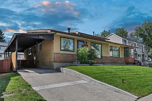 528 Radley Way Se, Calgary, AB, T2A5X8 | Card Image