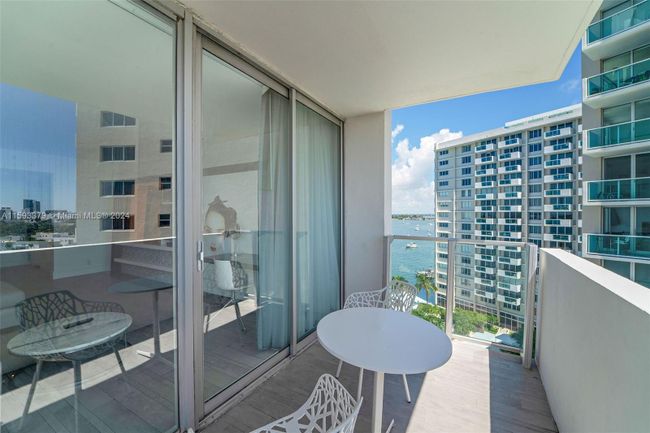 917 - 1100 West Ave, Condo with 1 bedrooms, 1 bathrooms and null parking in Miami Beach FL | Image 23