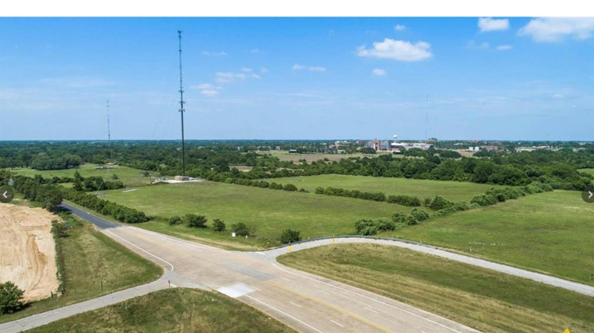 Farm in Prairie View 5