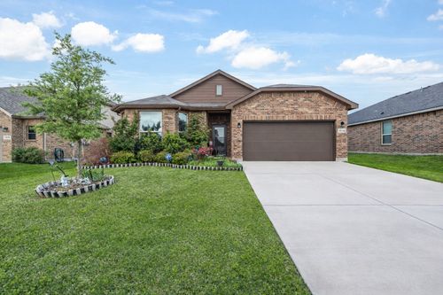 1214 Pacifica Trl, Cleburne, TX, 76033-4762 | Card Image