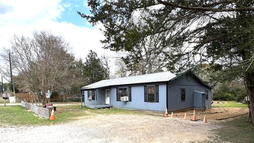 123 Pine Song, Bastrop, TX, 78602-6737 | Card Image