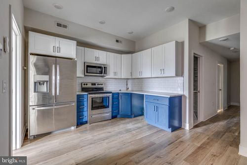 e-1535 N 6th St, PHILADELPHIA, PA, 19122-3691 | Card Image