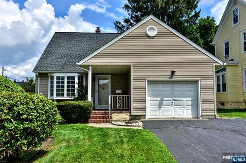 419 Main Avenue, Wood Ridge, NJ, 07075 | Card Image