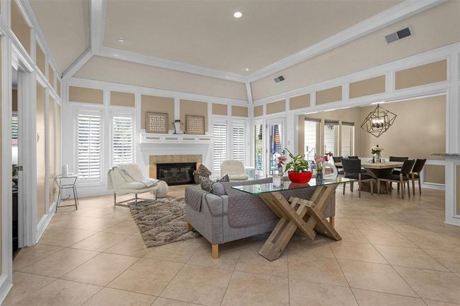 9311 Windrush Dr, House other with 4 bedrooms, 4 bathrooms and 2 parking in Spring TX | Image 12