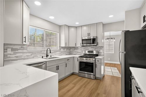 2532 Wolverton Avenue, Henderson, NV, 89074 | Card Image