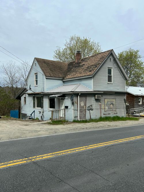 55 Park Street, Livermore Falls, ME, 04254 | Card Image