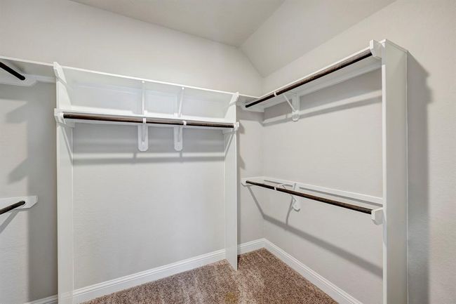 2811 Ridgecliff Ct, House other with 3 bedrooms, 2 bathrooms and 2 parking in Conroe TX | Image 9