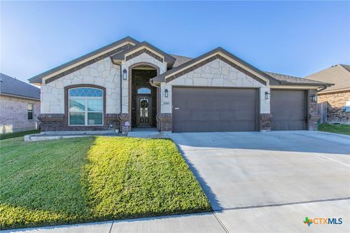 8210 Prescott Dr, Killeen, TX, 76542-6729 | Card Image