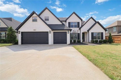 5800 W Sommerset St, Rogers, AR, 72758-6035 | Card Image