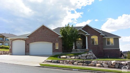 628 Eagle Pass, North Salt Lake, UT, 84054-2599 | Card Image