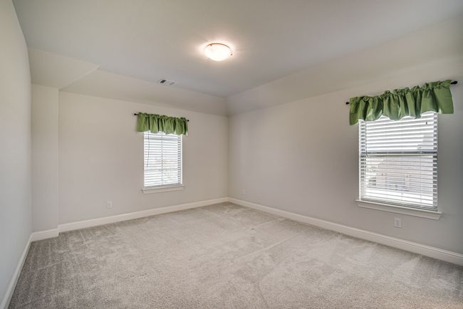 Upstairs Bedroom 2 | Image 28
