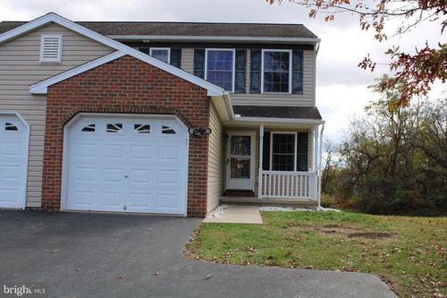 26 Beverly Dr, MYERSTOWN, PA, 17067-3144 | Card Image