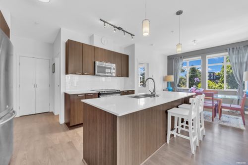 312-617 Smith Ave, Coquitlam, BC, V3J0C3 | Card Image