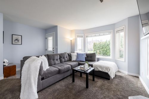 34775 2nd Ave, Abbotsford, BC, V2S8C1 | Card Image