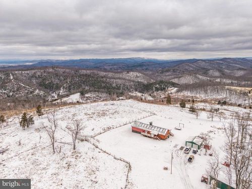 5123 Back Valley Rd, Lindside, WV, 24951-7383 | Card Image