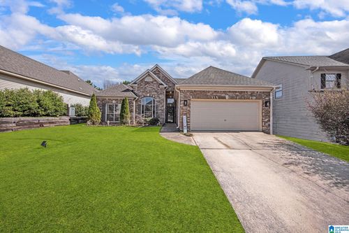 745 Forest Lakes Dr, STERRETT, AL, 35147-8191 | Card Image