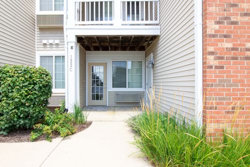 unit-c-122 Bertram Dr, Yorkville, IL, 60560-6008 | Card Image