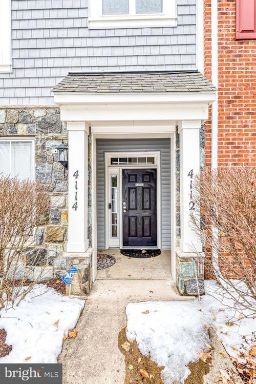 4112 Potomac Highlands Cir, TRIANGLE, VA, 22172-1775 | Card Image