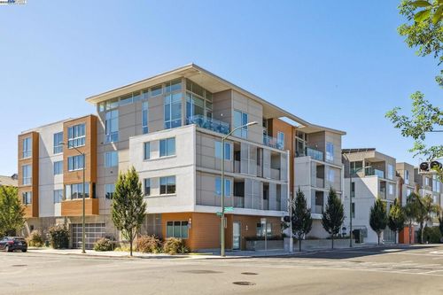 204-340 29th Ave, Oakland, CA, 94601 | Card Image