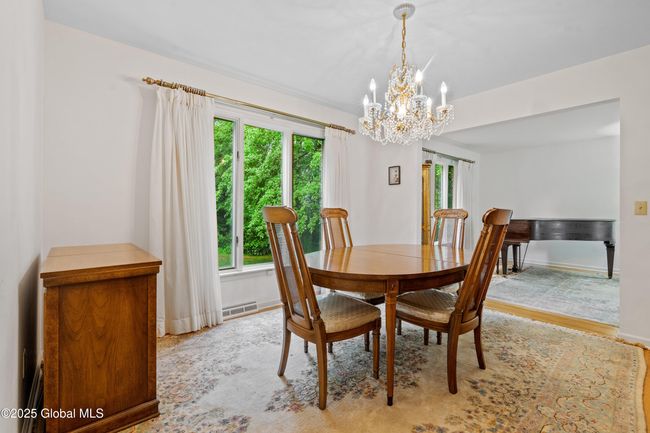 19 Tamarack Ln, House other with 4 bedrooms, 3 bathrooms and 6 parking in Schenectady NY | Image 29