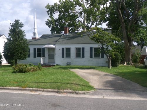1009 E 6th St, Lumberton, NC, 28358-5103 | Card Image