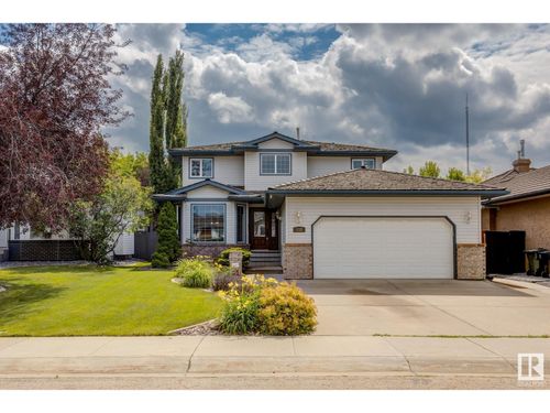 132 Norwich Cres, Sherwood Park, AB, T8A5S2 | Card Image