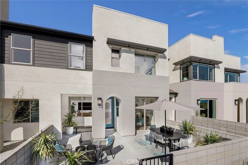 3234 South Agate Paseo, Ontario, CA, 91761 | Card Image