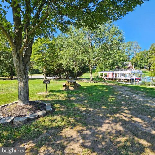 6200 Bills Rd, Mineral, VA, 23117-5049 | Card Image
