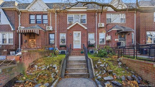 52-61 66th St, Maspeth, NY, 11378-1342 | Card Image