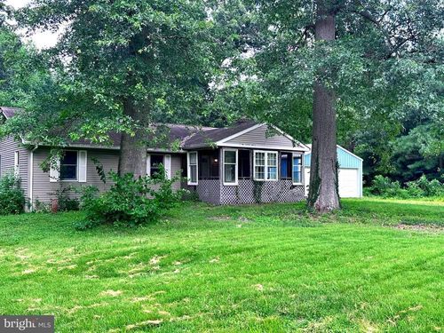 8027 Willow Grove Rd, CAMDEN WYOMING, DE, 19934-2541 | Card Image