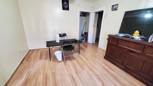 2-125-127 Beacon Ave, JC, Heights, NJ, 07306 | Card Image