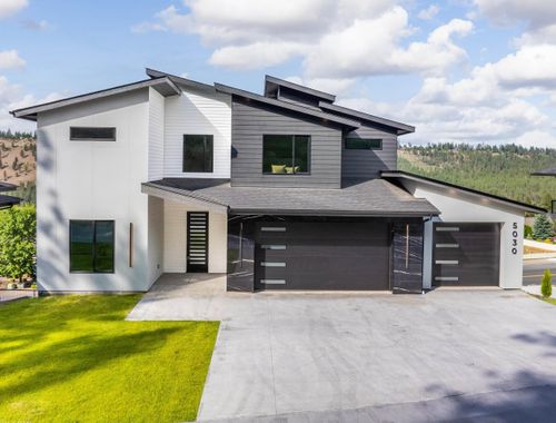 5030 S Lincoln Way, Spokane, WA, 99224-8306 | Card Image