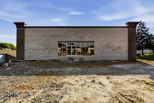 5844 Scottsville Rd, Bowling Green, KY, 42104-7853 | Card Image