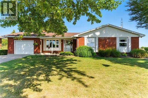 207 Robinson Rd, Brantford, ON, N3T5L7 | Card Image