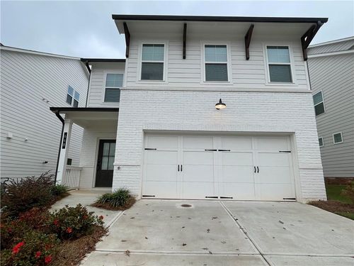 648 Avondale Creek Dr, Decatur, GA, 30032-8401 | Card Image