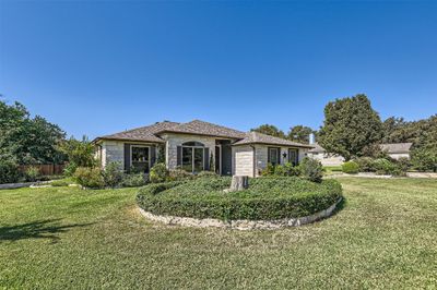 646 Speed Horse, House other with 3 bedrooms, 2 bathrooms and 2 parking in Liberty Hill TX | Image 2