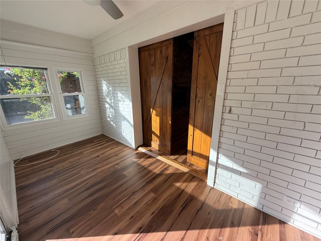 inside sunroom / office | Image 17