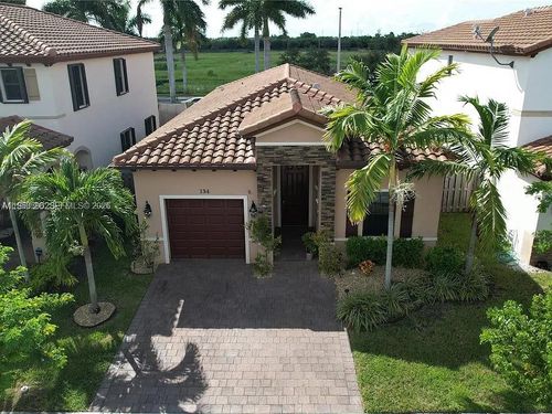 134 Ne 23rd Ter, Homestead, FL, 33033-6218 | Card Image