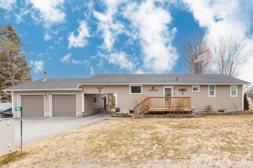 104 Cameron Dr, Cameron, ON, K0M1G0 | Card Image