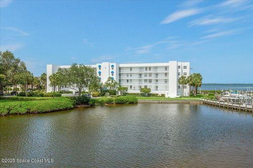 6124 River Run Dr, Sebastian, FL, 32958-4779 | Card Image