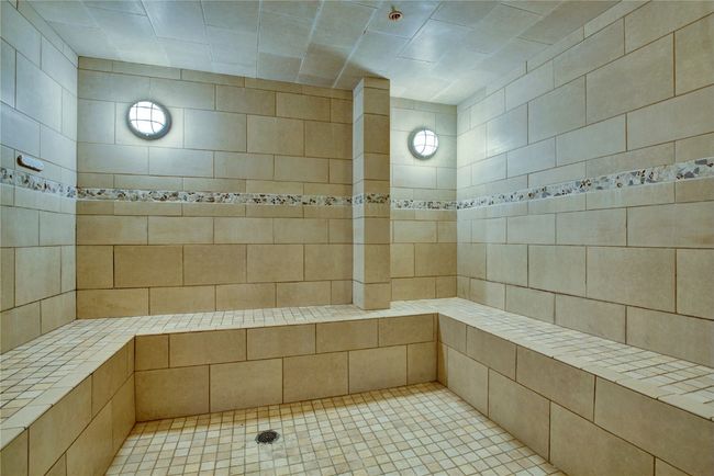 303 - 35 Argentine Ct, Condo with 1 bedrooms, 1 bathrooms and null parking in KEYSTONE CO | Image 27