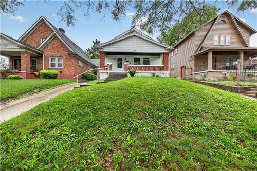 2005 Emerson Ave, Dayton, OH, 45406-3044 | Card Image