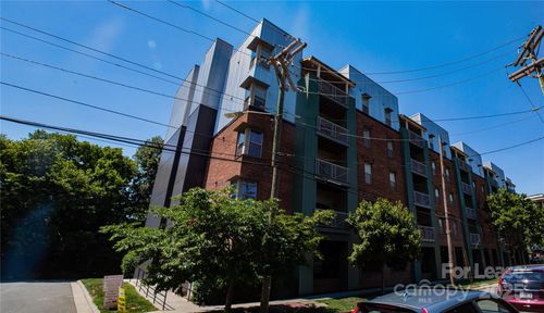 unit-207-630 Calvert St, Charlotte, NC, 28208-5187 | Card Image