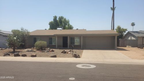 3719 W Hearn Rd, Phoenix, AZ, 85053-5428 | Card Image