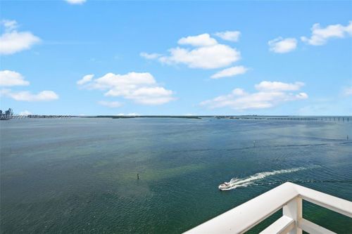 apt-1915-770 Claughton Island Dr, Miami, FL, 33131-2632 | Card Image