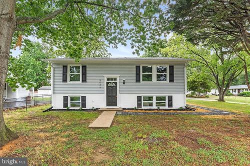6029 Massaponax Dr, FREDERICKSBURG, VA, 22407-1252 | Card Image