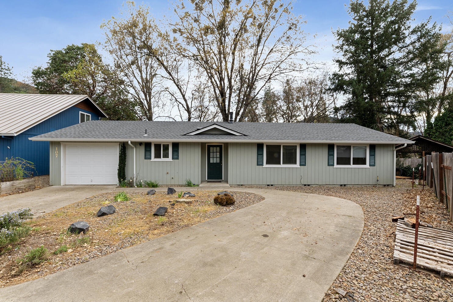 Residential in Rogue River 2